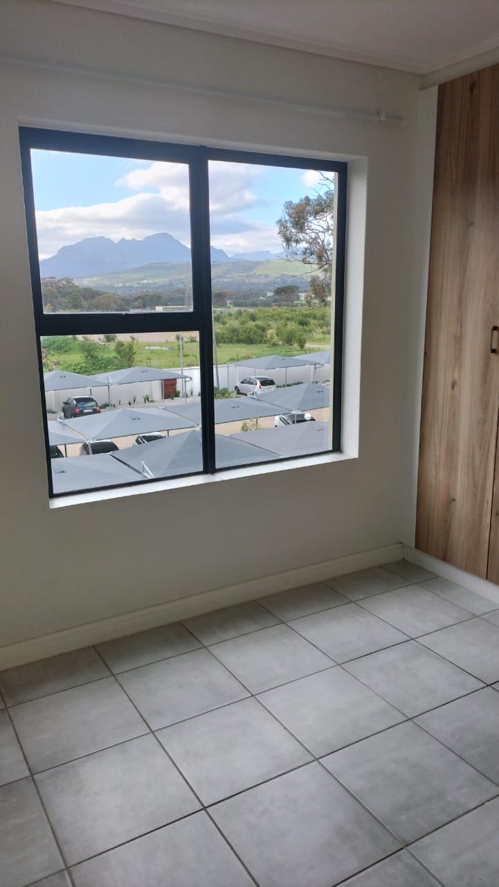  Bedroom Property for Sale in Gordons Bay Central Western Cape